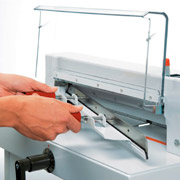 Guillotina manual con mesa Ideal 4350