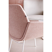 Butaca de descanso Soft Seating Noom de Actiu