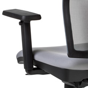 Brazos de silla de oficina con respaldo ergonómico