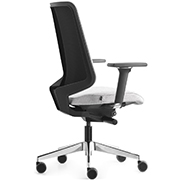 Silla para oficina con respaldo de diseño ergonómico Dot.Pro de Forma 5