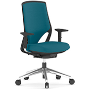 Silla de oficina juvenil eFit Actiu con estructura de poliamida blanca y respaldo y asiento tapizados en color azul verde turquesa del grupo F Atlantic