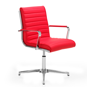 Sillón de dirección con respaldo bajo tapizada en rojo con base fija y giratoria de cuatro radios Trinity